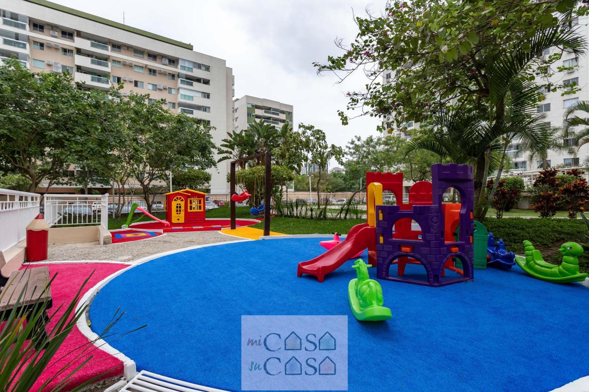 2 Quartos Com Varanda A 300m Riocentro Wi-fi 120mbps E Cozinha Completa - Com Piscina, Estacionamento, Portaria 24h E Parquinho Infantil - Indicado Grupos, A Trabalho E Criancas * Río de Janeiro