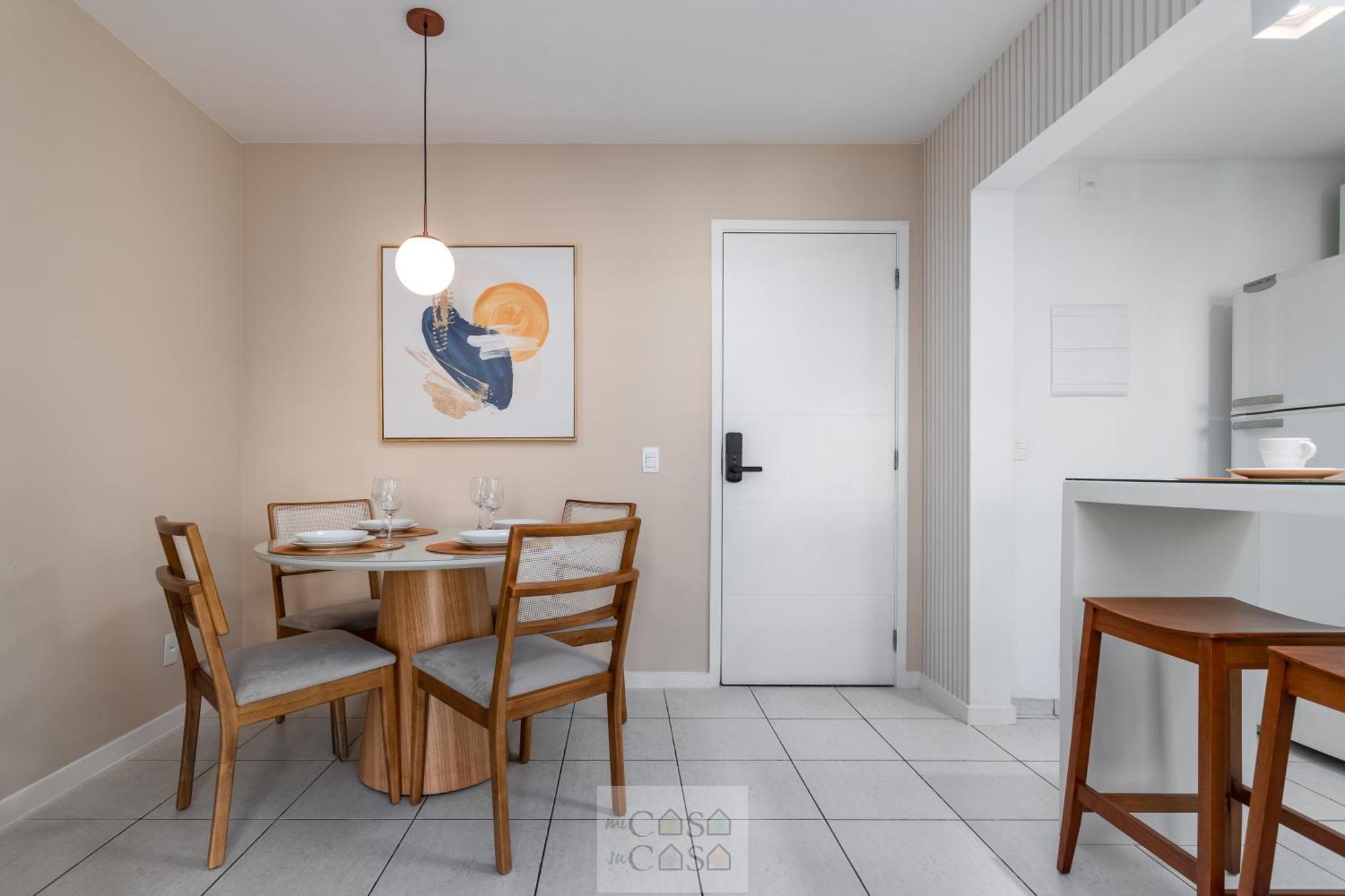 2 Quartos Com Varanda A 300m Riocentro Wi-fi 120mbps E Cozinha Completa - Com Piscina, Estacionamento, Portaria 24h E Parquinho Infantil - Indicado Grupos, A Trabalho E Criancas